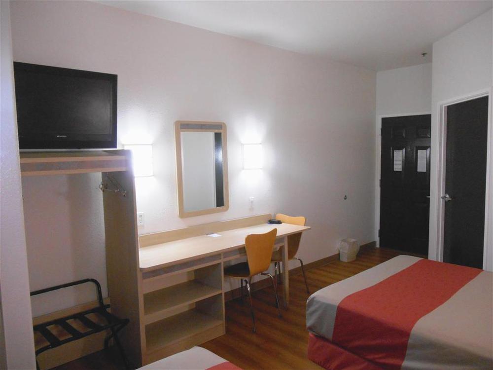 Motel 6-Mission, Tx Phòng bức ảnh